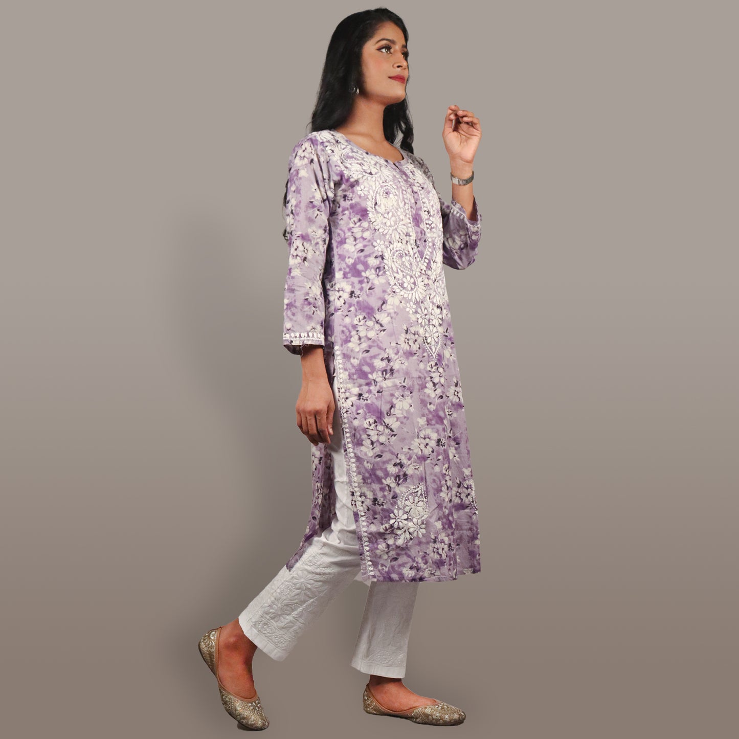 Women’s Breezy Floral Chikan Mulmul Kurti Soft Cotton Ethnic Wear with Lucknowi Embroidery - Lavender