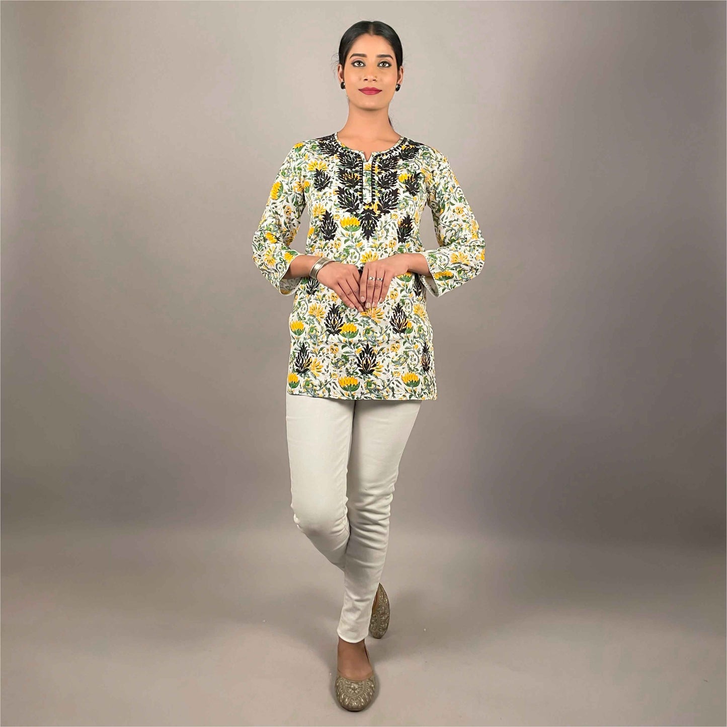 Gulbahar Green Cotton Short Chikankari Kurti