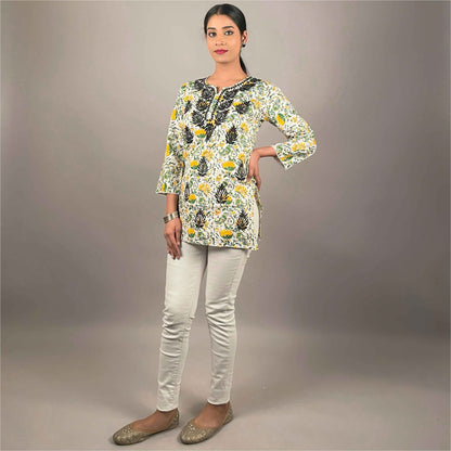 Gulbahar Green Cotton Short Chikankari Kurti