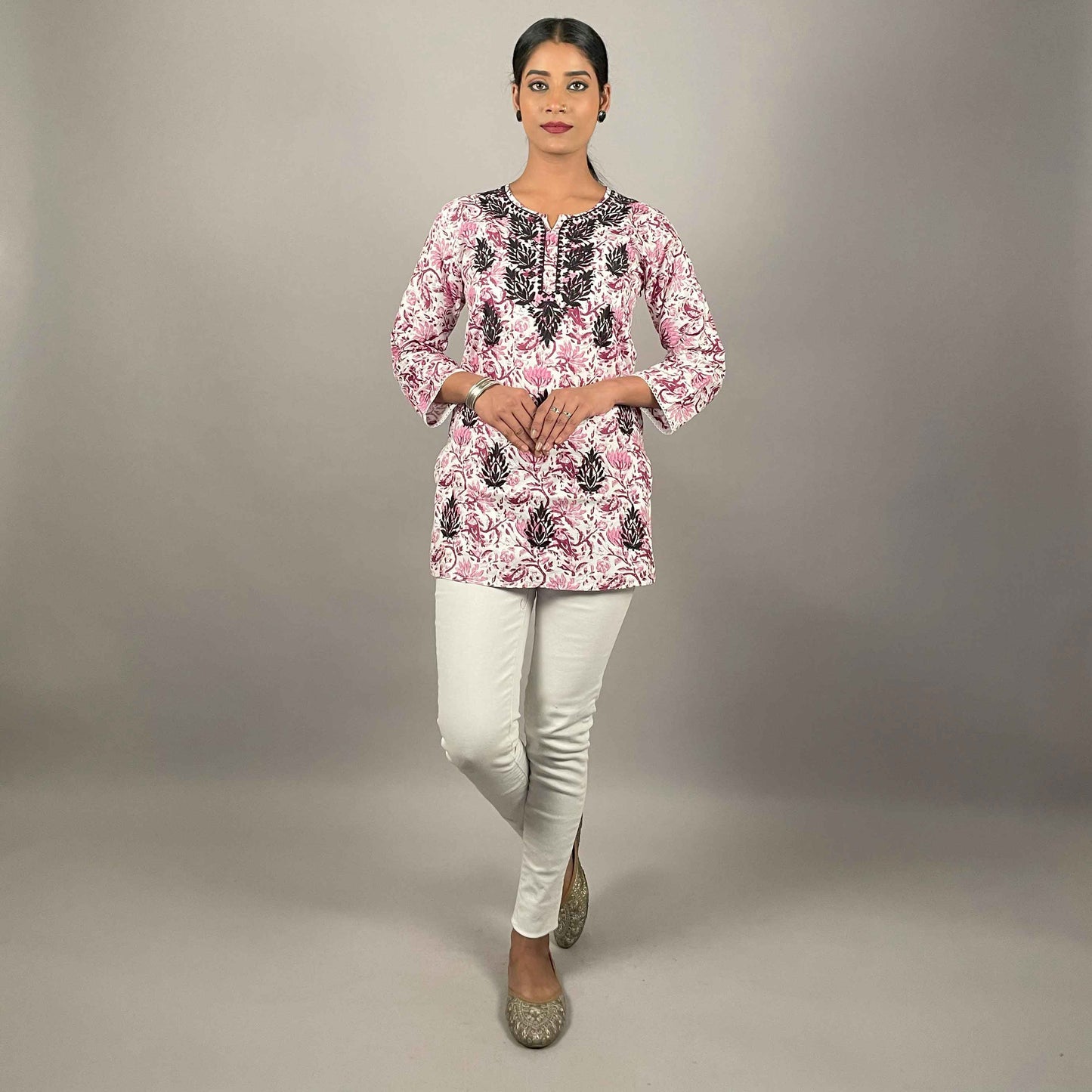 Gulbahar Wine Cotton Short Chikankari Kurti